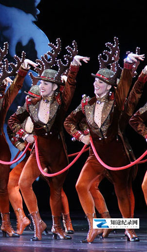 [其他]火箭女郎团的世纪沉浮之旅 Radio City Christmas Spectacular-知途纪录片网盘资源下载