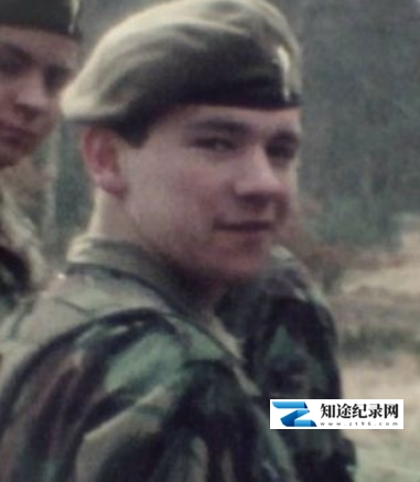 [BBC]兄弟连—回到福克兰群岛  Back To The Falklands Brothers In Arms-知途纪录片网盘资源下载